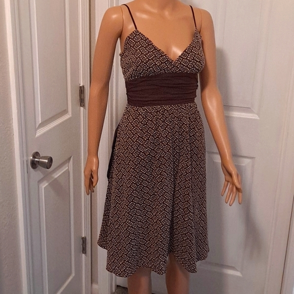Max Studio Sundress with Beautiful Brown and white Floral Eyelet Material Small - Picture 1 of 9